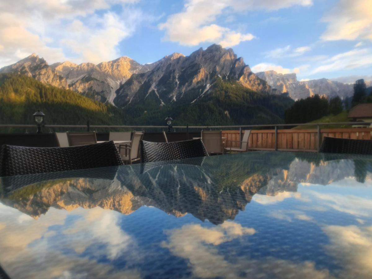 Berggasthaus Agritur Moserhof Prags Eksteriør billede