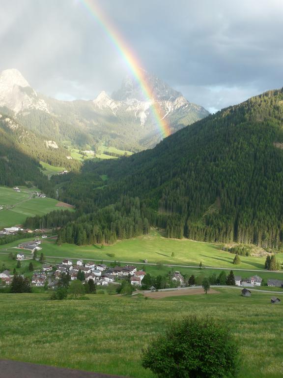 Berggasthaus Agritur Moserhof Prags Eksteriør billede
