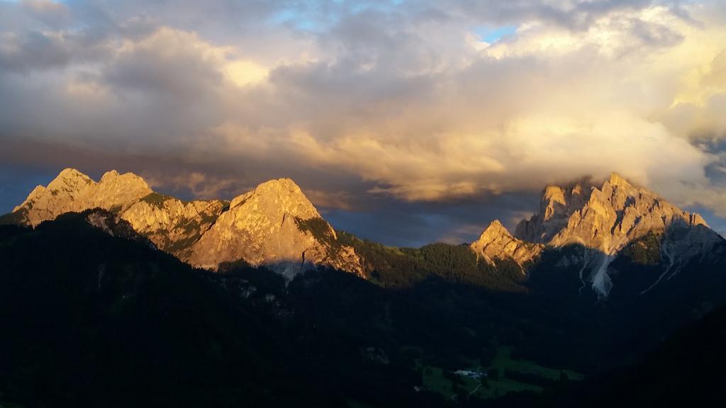 Berggasthaus Agritur Moserhof Prags Eksteriør billede