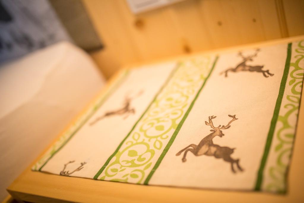 Berggasthaus Agritur Moserhof Prags Eksteriør billede